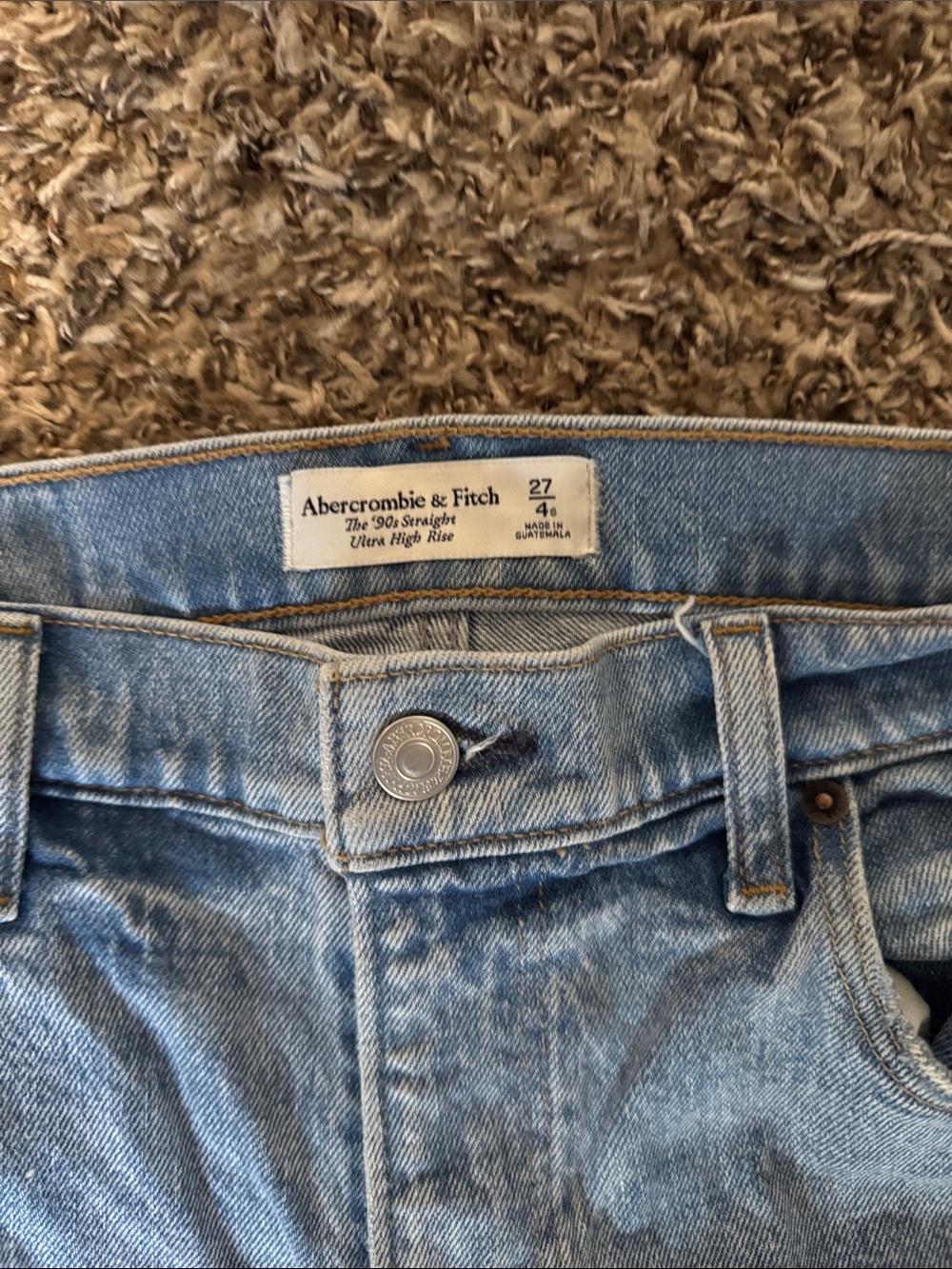 Abercrombie & Fitch the 90s straight ultra high rise light blue jeans 27/4 short - Picture 2 of 3
